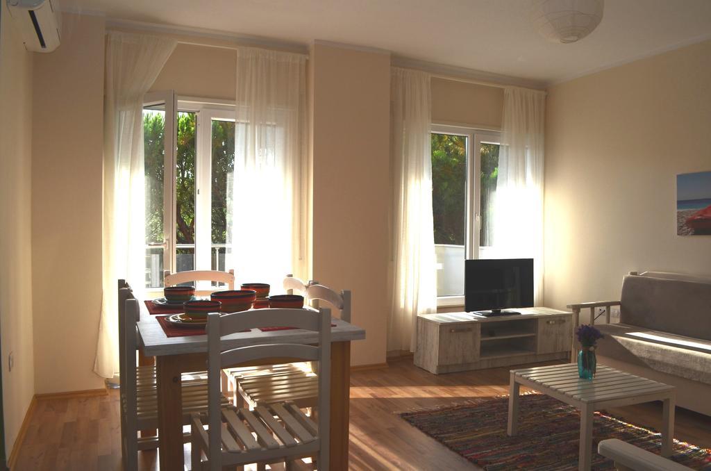 Rezidenca Kalter Durres Apartment Golem  Ngoại thất bức ảnh