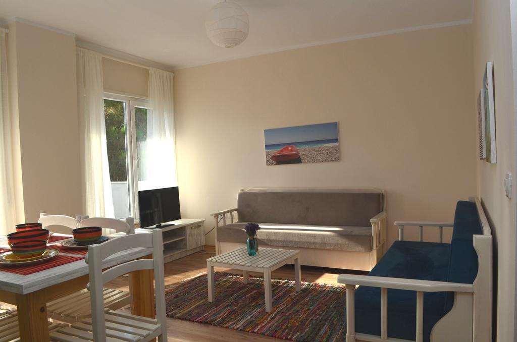 Rezidenca Kalter Durres Apartment Golem  Ngoại thất bức ảnh