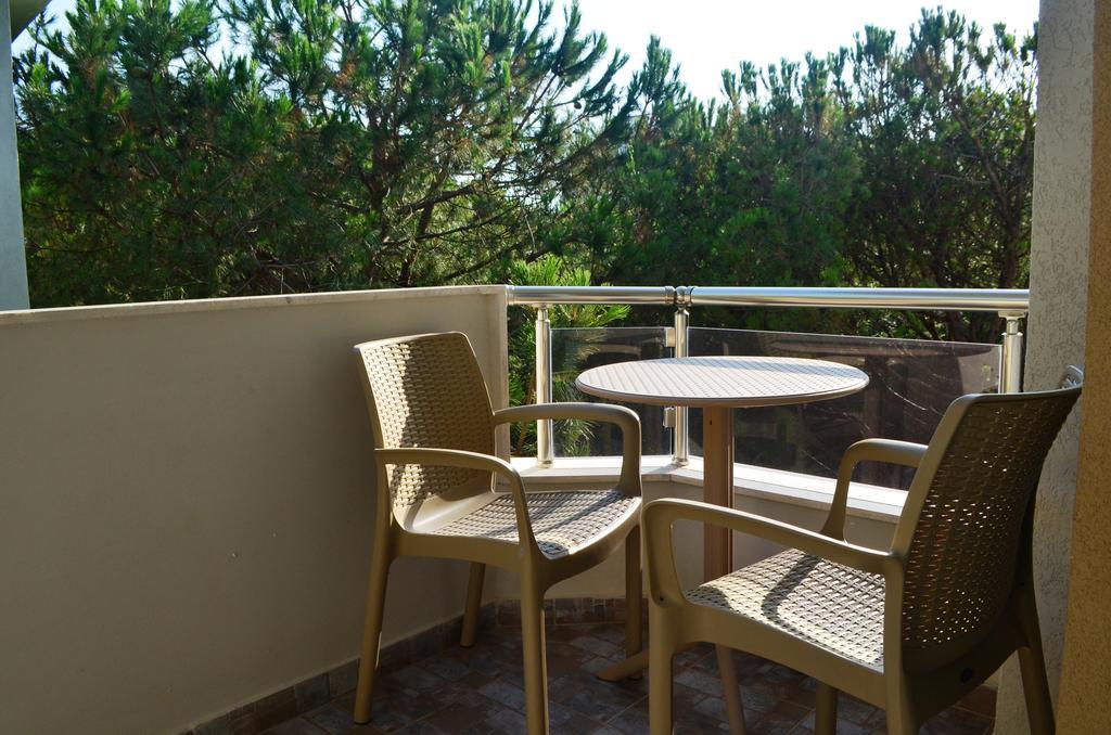 Rezidenca Kalter Durres Apartment Golem  Ngoại thất bức ảnh